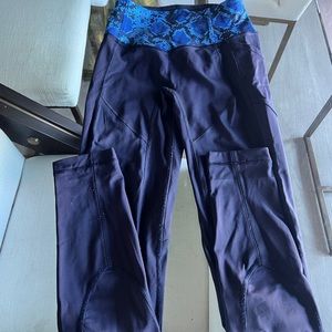 Lululemon, leggings with pocket size for good condition